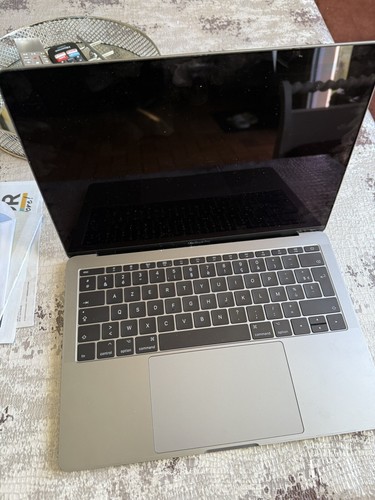 Apple macbook pro - apple, hs