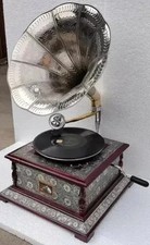 Ancien gramophone HMV