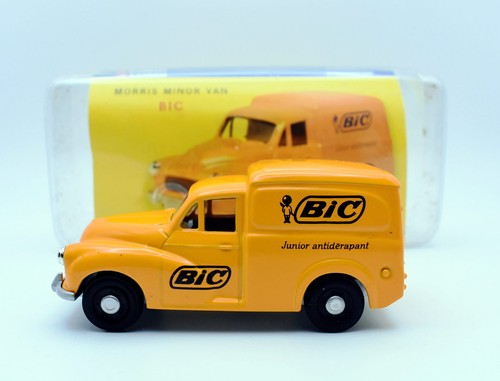 Miniature voiture camion corgi - miniature,