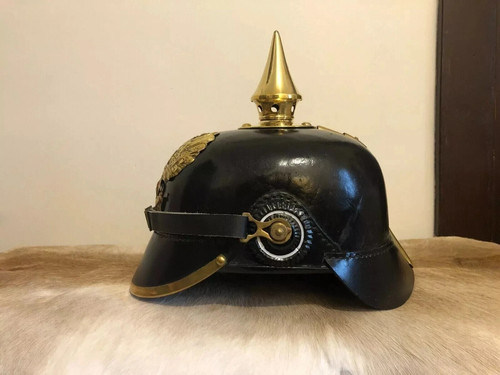 Casque cuir prussien - casque,