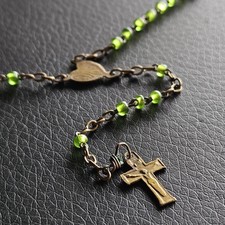 Little Rosary Green Beads Cross Jesus Crucified Brass Religion Devotion 