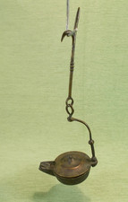 Ancienne Lampe à Huile -