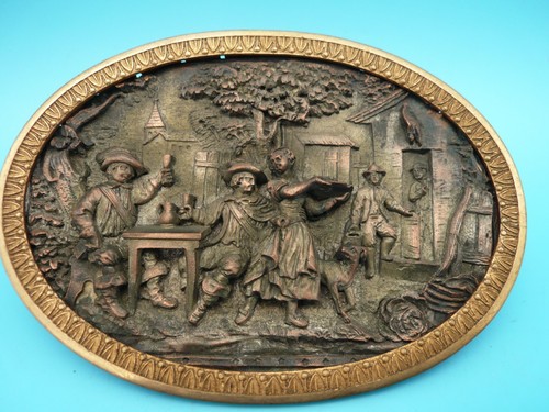 Ancien médaillon bas relief - ancien,
