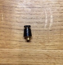 Crochet d’attelage pour camion T45 des Jouets Citroen 1/10eme