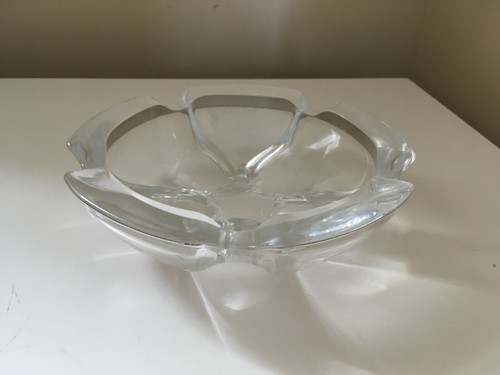 Gros cendrier massif verre - massif, en