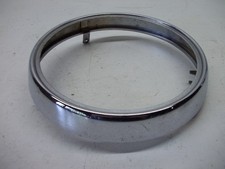 cerclage de phare de DAELIM VT 125 année 1999 ref 8.1