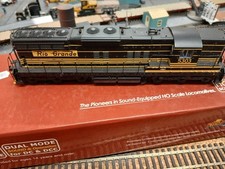 LOCOMOTIVE DIESEL SD7 HO DCC