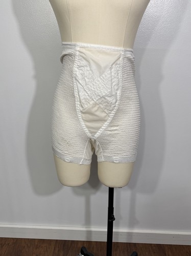 Vintage bottom girdle 1950s - bottom,