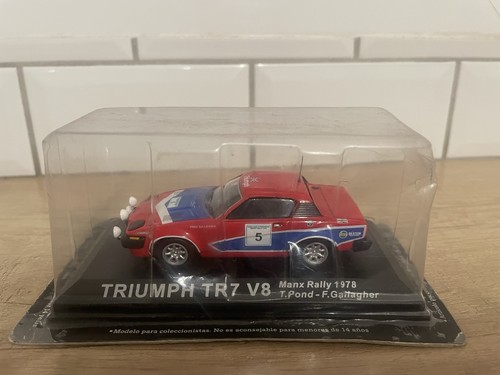 Voiture miniature triumph - 1/43,