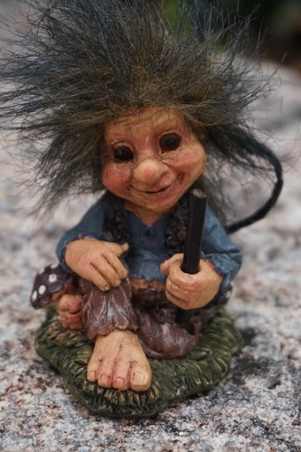 50228 korrigan figurine - 50228,