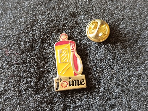 Pin shell essence huile - pin's,