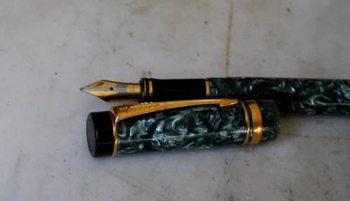 Stylo plume parker - plume, duofold