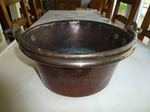 Ancien chaudron cuivre - en,
