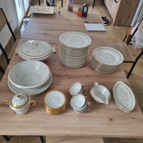 Service table complet - service,