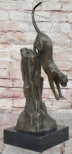 Sculpture statue bronze - sculpture,