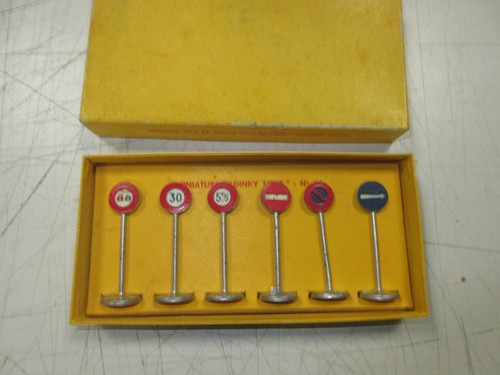 Dinky toys ancien ref - toys,