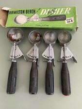 c1950s Hamilton Beach Model 60-B Ice Cream Scoops Disher lot 4 w/ box red blue