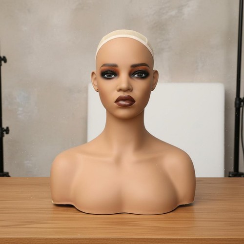 Buste pvc surface lisse - buste,