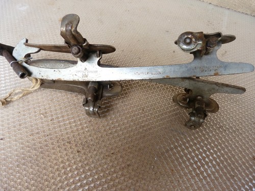 Ancienne paire patins a - ancienne,