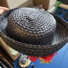 Chapeau paille dame avec ruban et fleur rouge