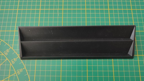 Socle support pièce