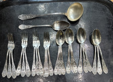 magnifique menagere aux pavots