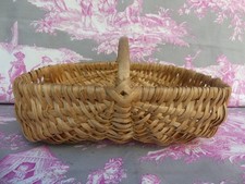 Panier ancien Osier forme classique 30cmX21cmX12cm de haut french Basket