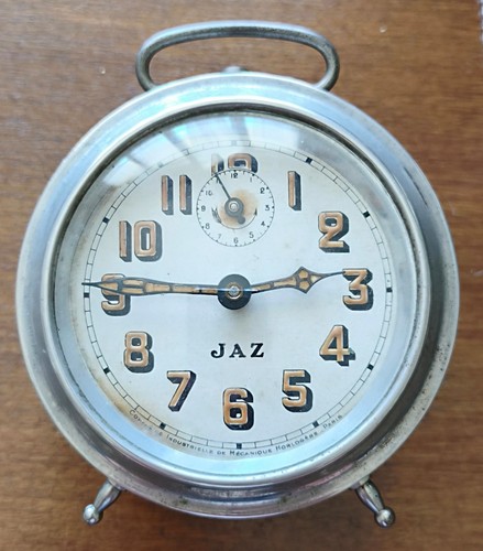 Ancien réveil jaz - réveil, réviser