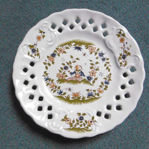 Jolie assiette ajouree - jolie,