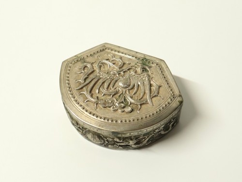 Ancienne boîte argent - boîte, en