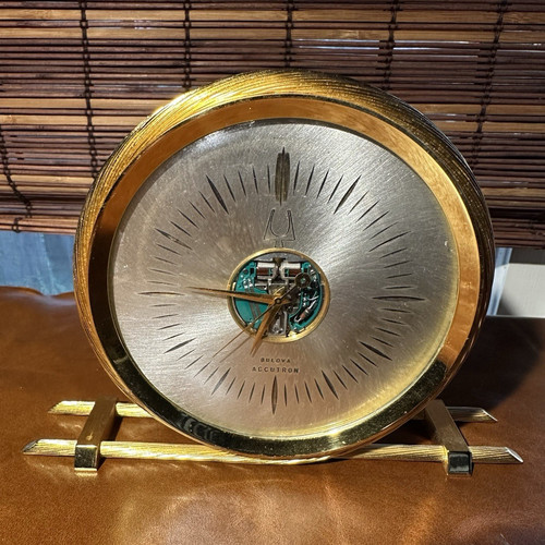 Bulova accutron spaceview - accutron,