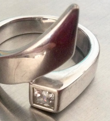 Taille grosse bague en - grosse,