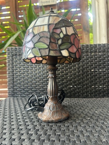 Lampe style tiffany - style,