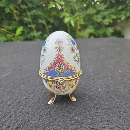 Oeuf porcelaine pilulier - oeuf,