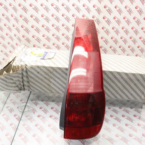Phare droit fiat - phare,