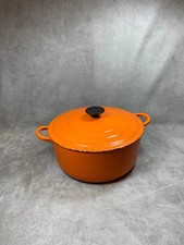 Cocotte en fonte orange Le