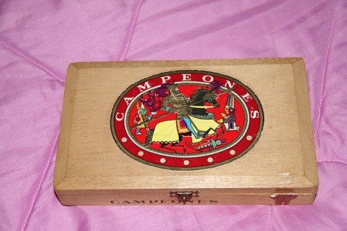 Boîte cigares ancienne - , en