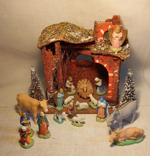 Crèche garnie taille - garnie,