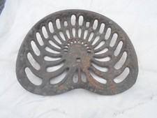 Siege de  Tracteur   Ancien   Ref   15