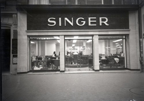 Commerce 1950 singer - c.,