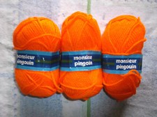 LOT DE 3 PELOTES DE LAINE