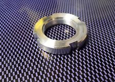 ECROU CANNELE  25mm POUR