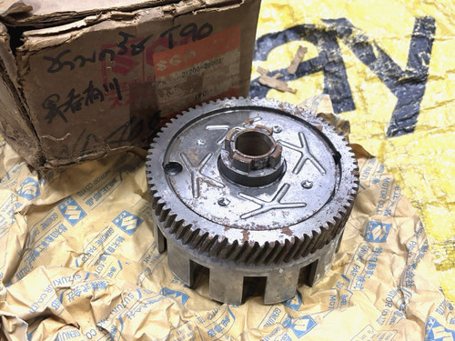 Panier embrayage suzuki t90 - panier,