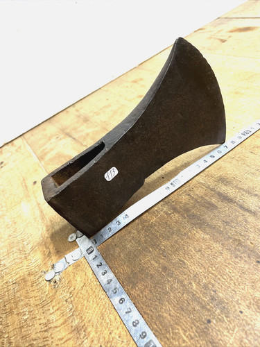 Hache outil ancien - hache, tool