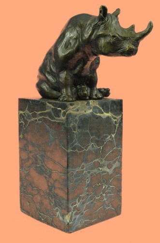 Statue animal milo signée - d'animal,