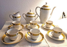 Service à café en porcelaine