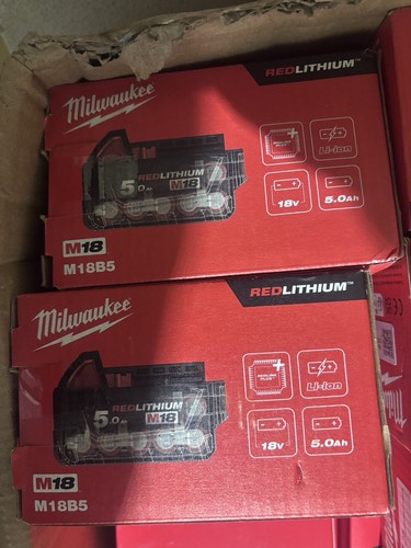 Milwaukee redlithium m18 - milwaukee,