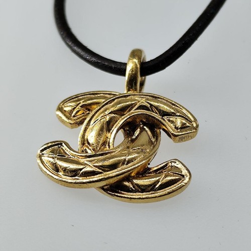 Collier matelassé chanel - collier,