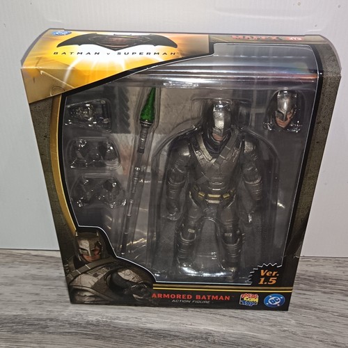 Medicom mafex 313 armored - medicom,