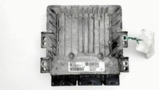 Calculateur moteur RENAULT